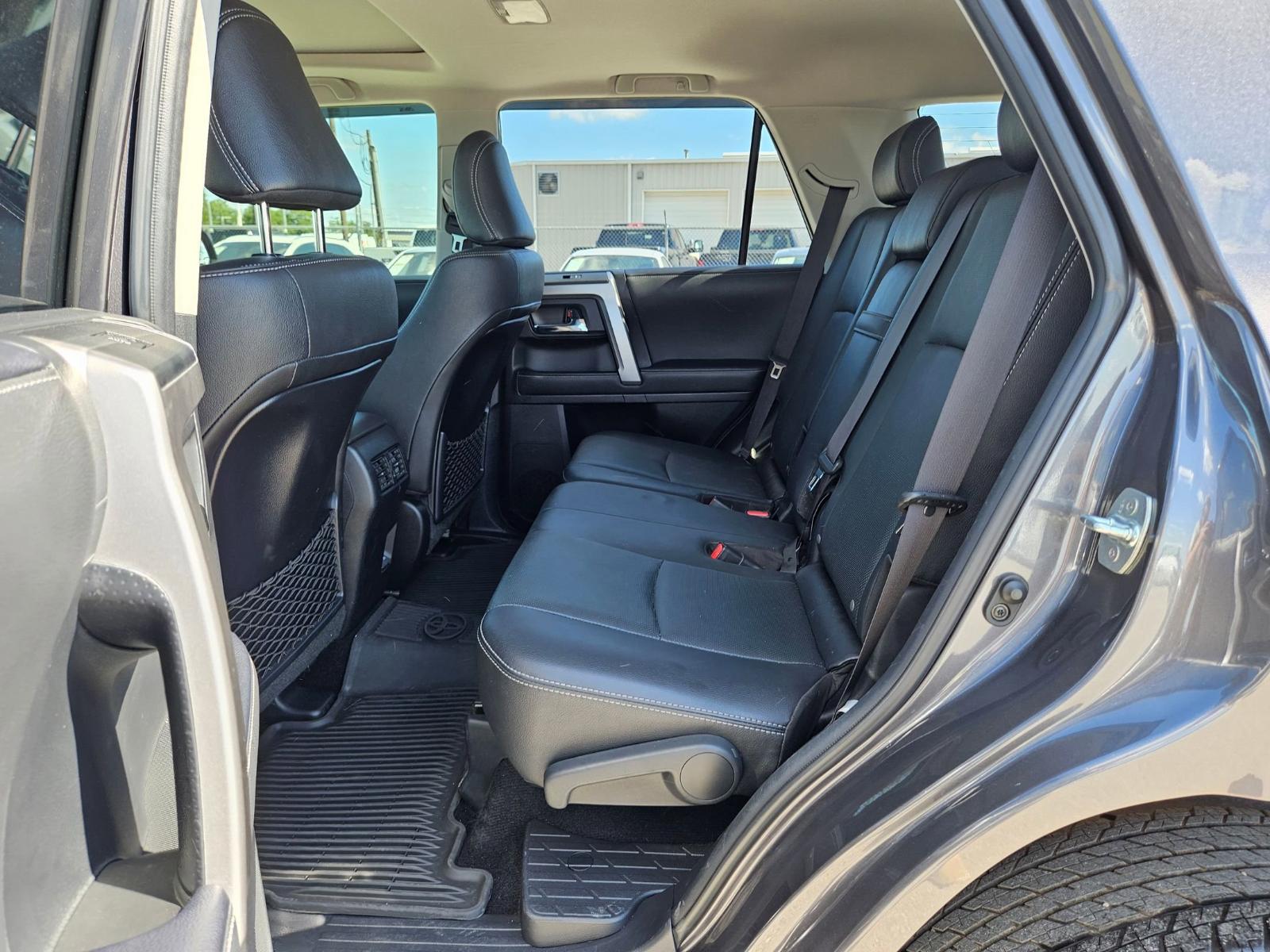 2023 Toyota 4Runner Vehicle Photo in Seguin, TX 78155