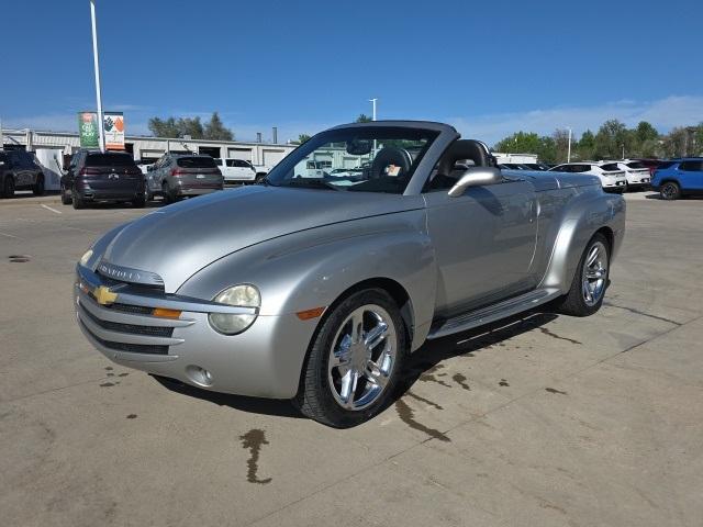 2005 Chevrolet SSR Vehicle Photo in ENGLEWOOD, CO 80113-6708