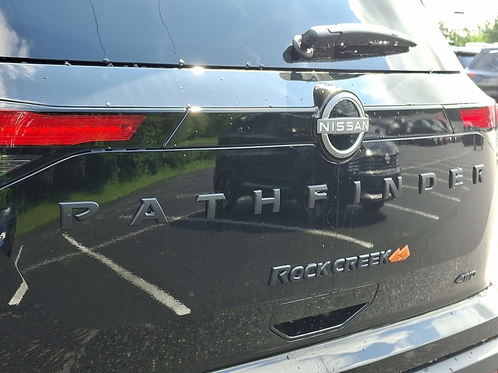 2025 Nissan Pathfinder Vehicle Photo in Mechanicsburg, PA 17050-2306