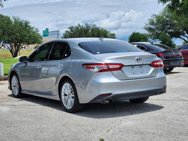2019 Toyota Camry Vehicle Photo in DENTON, TX 76210-9321