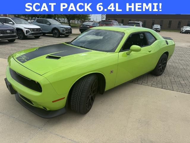 2015 Dodge Challenger Vehicle Photo in Peoria, IL 61615
