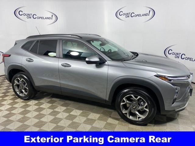 2025 Chevrolet Trax Vehicle Photo in BROCKTON, MA 02301-7113