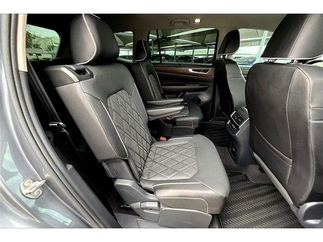 2024 Volkswagen Atlas Vehicle Photo in San Antonio, TX 78230
