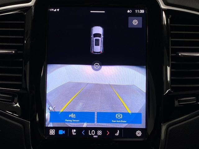 2023 Volvo XC90 Vehicle Photo in Appleton, WI 54913
