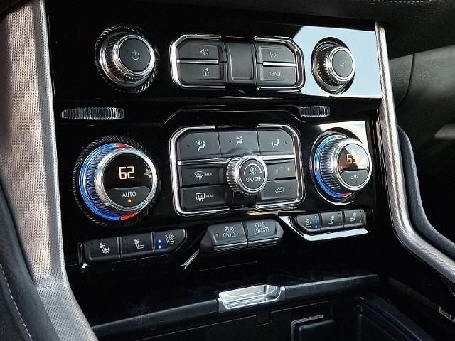 2022 GMC Yukon Vehicle Photo in HARRISBURG, PA 17111-1033