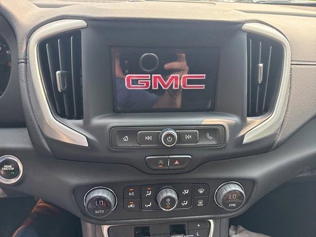 2023 GMC Terrain Vehicle Photo in TREVOSE, PA 19053-4984