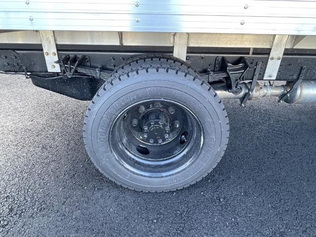 2022 Chevrolet Silverado 5500 HD Vehicle Photo in GARDNER, MA 01440-3110