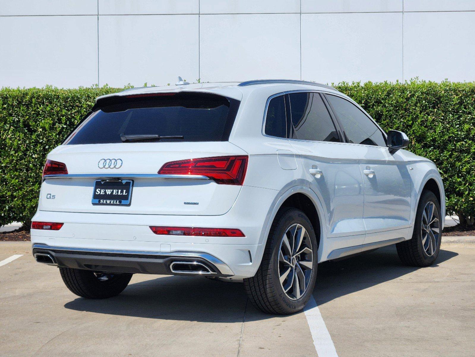 2024 Audi Q5 Vehicle Photo in MCKINNEY, TX 75070