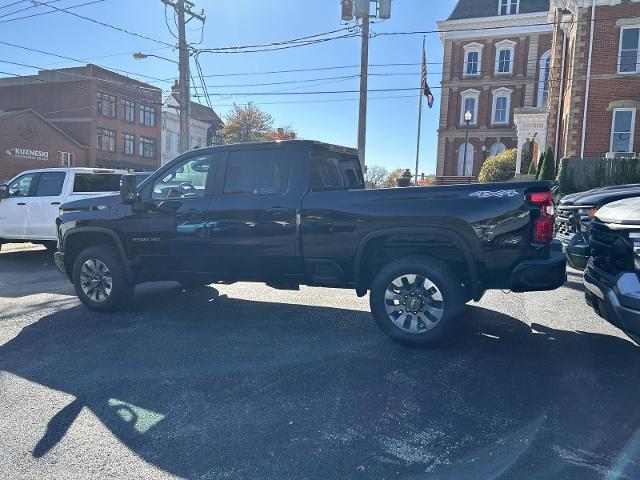 2025 Chevrolet Silverado 2500 HD Vehicle Photo in INDIANA, PA 15701-1897