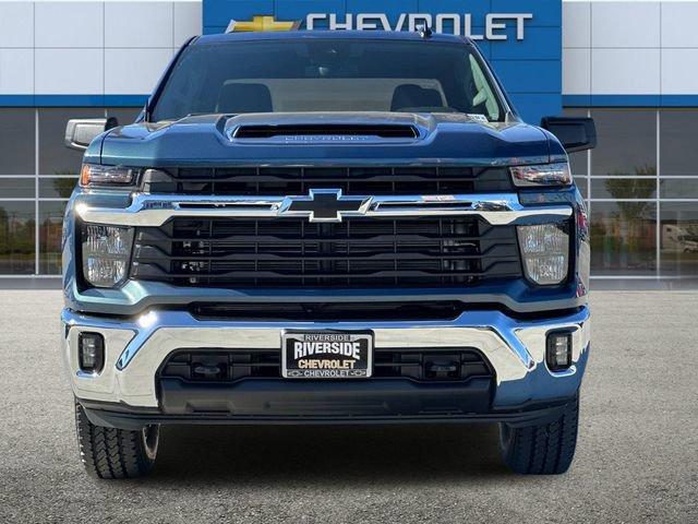 2025 Chevrolet Silverado 2500 HD Vehicle Photo in RIVERSIDE, CA 92504-4106