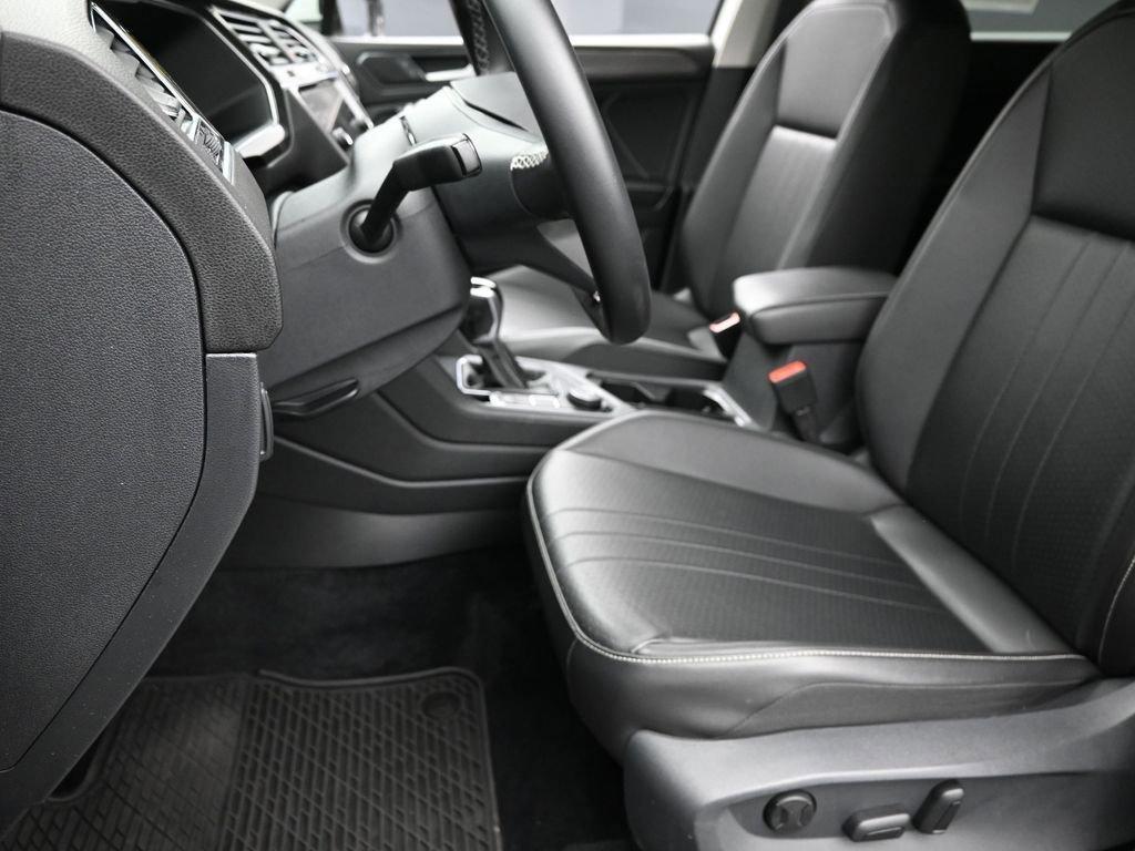 2022 Volkswagen Tiguan Vehicle Photo in Marion, IA 52302