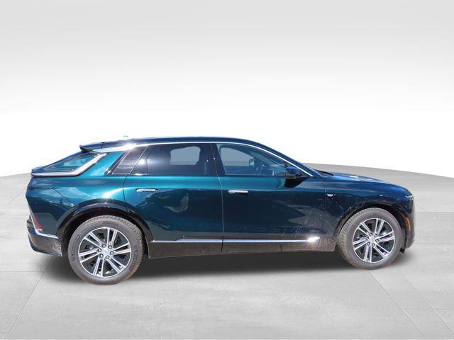 2025 Cadillac LYRIQ Vehicle Photo in DELRAY BEACH, FL 33483-3294