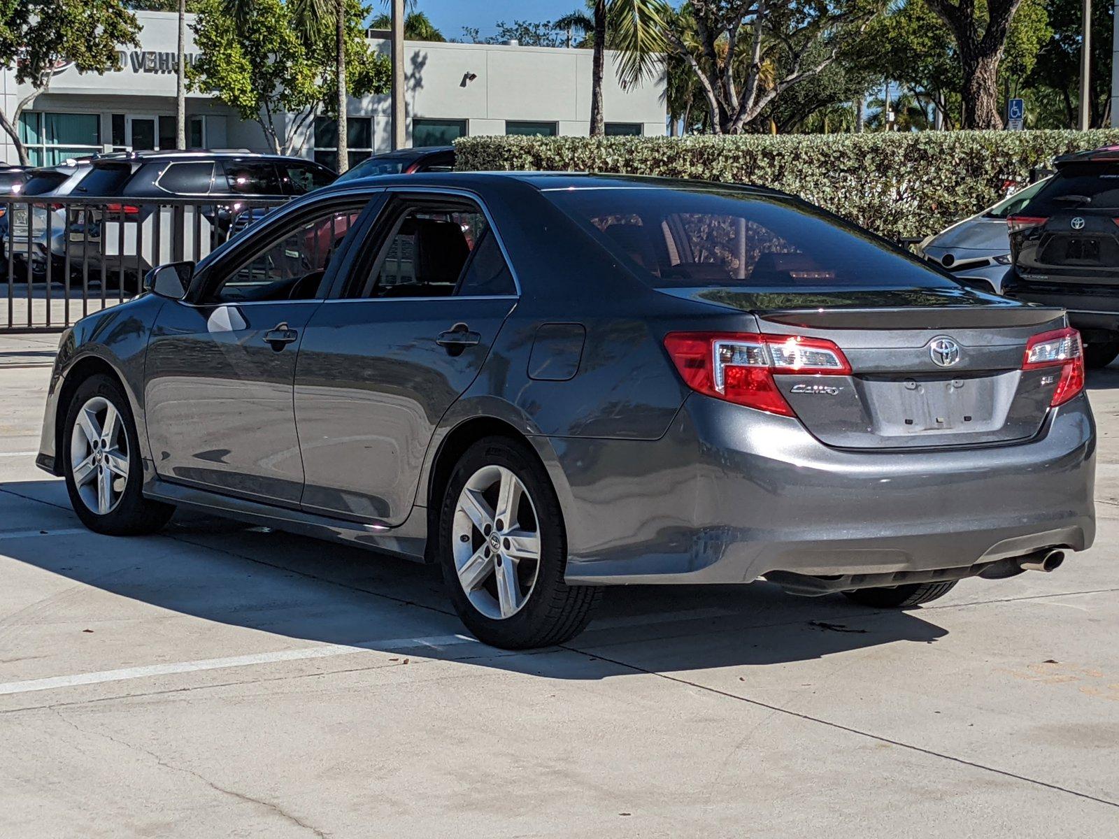 2014 Toyota Camry Vehicle Photo in Davie, FL 33331