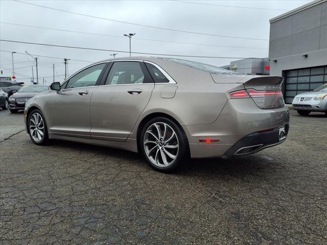 2019 Lincoln MKZ Reserve I photo 4