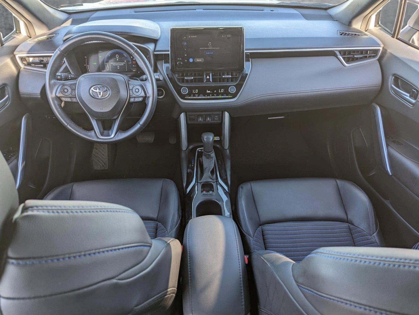 2023 Toyota Corolla Cross Vehicle Photo in Ft. Myers, FL 33907