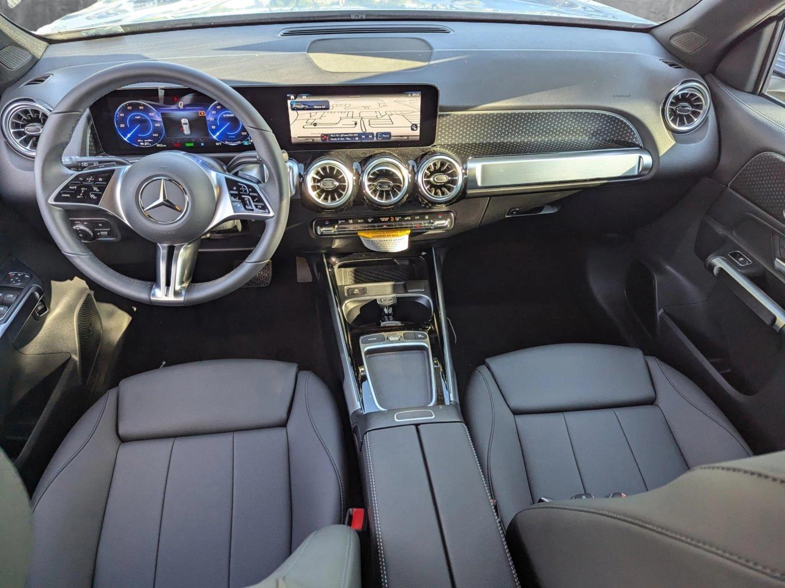 2024 Mercedes-Benz EQB Vehicle Photo in Pembroke Pines , FL 33027