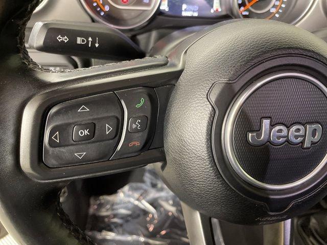 2022 Jeep Gladiator Vehicle Photo in PHOENIX, AZ 85014-3381