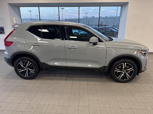 2025 Volvo XC40 Vehicle Photo in Grapevine, TX 76051