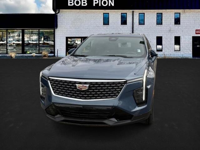 2024 Cadillac XT4 Vehicle Photo in CHICOPEE, MA 01020-5001