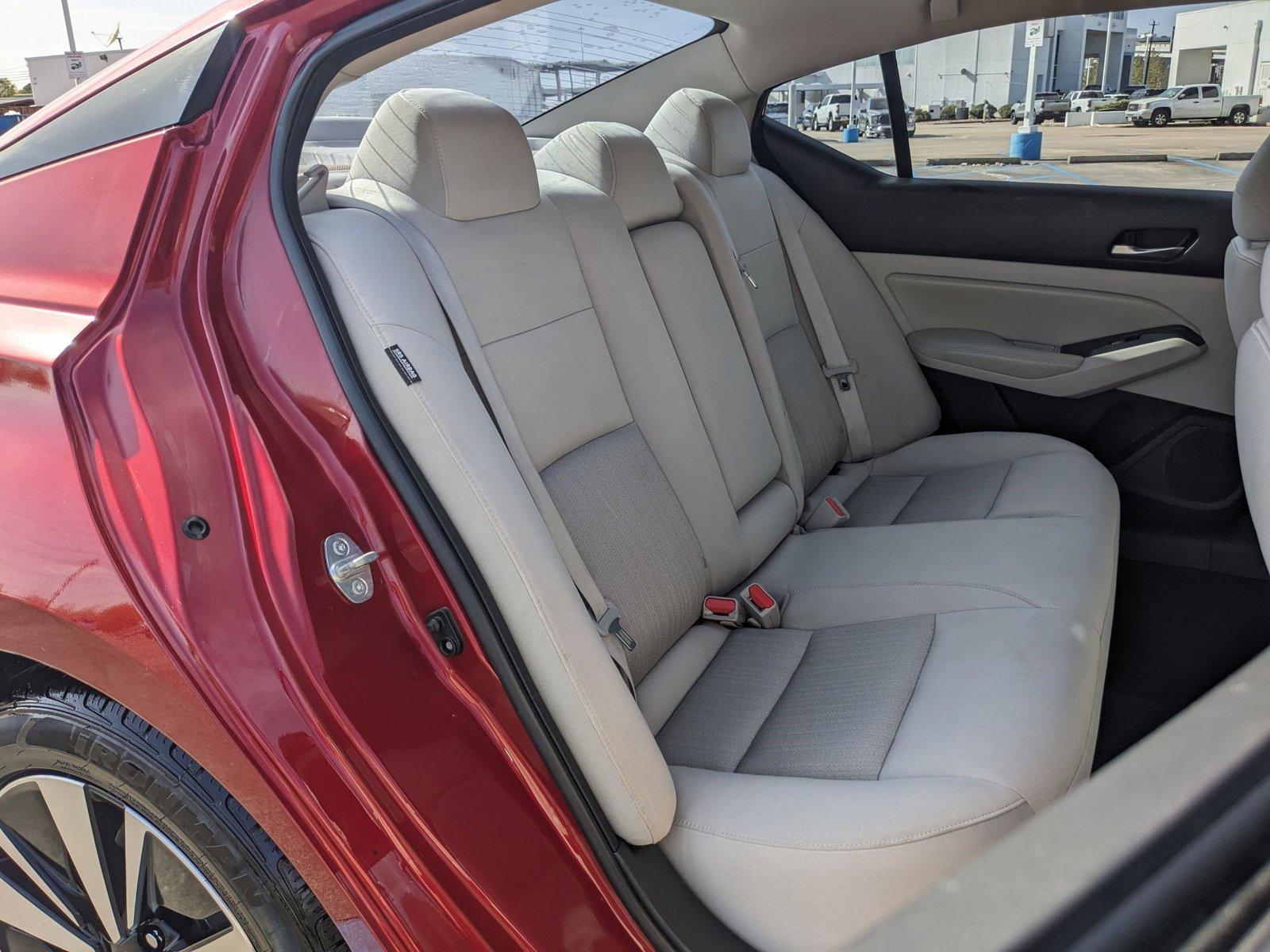 2019 Nissan Altima Vehicle Photo in HOUSTON, TX 77034-5009