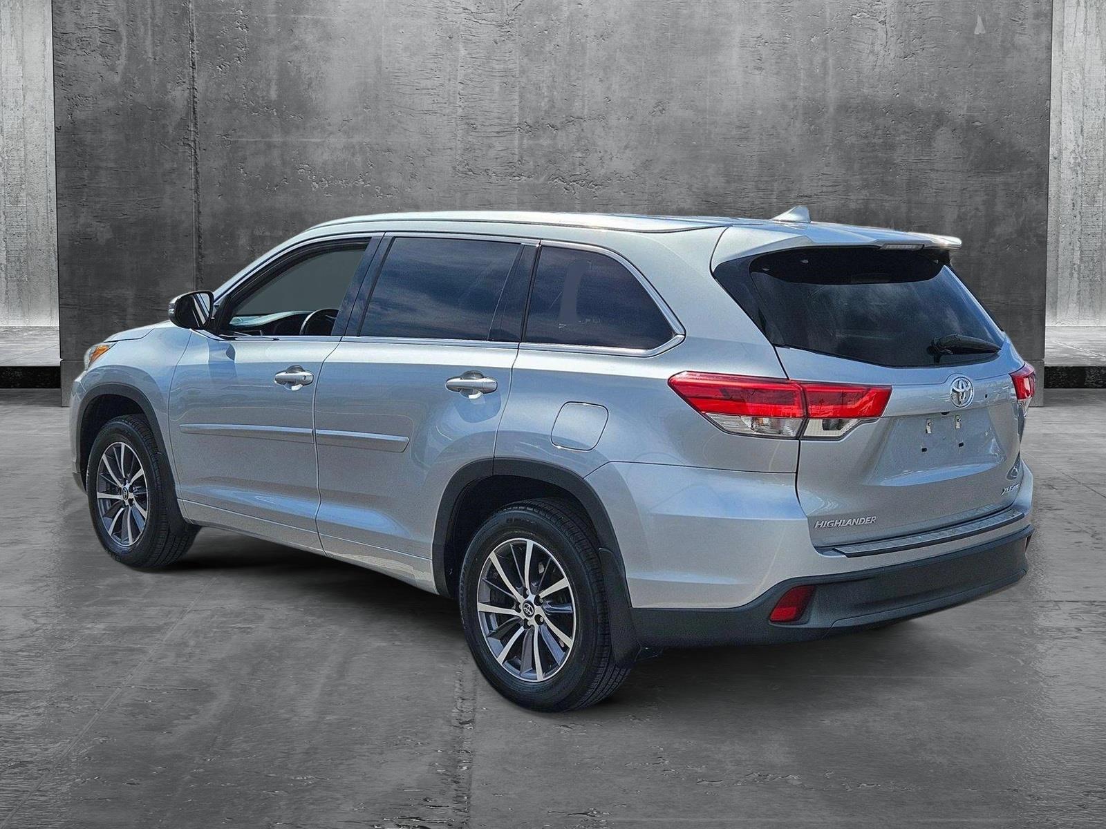 2018 Toyota Highlander Vehicle Photo in HENDERSON, NV 89014-6702