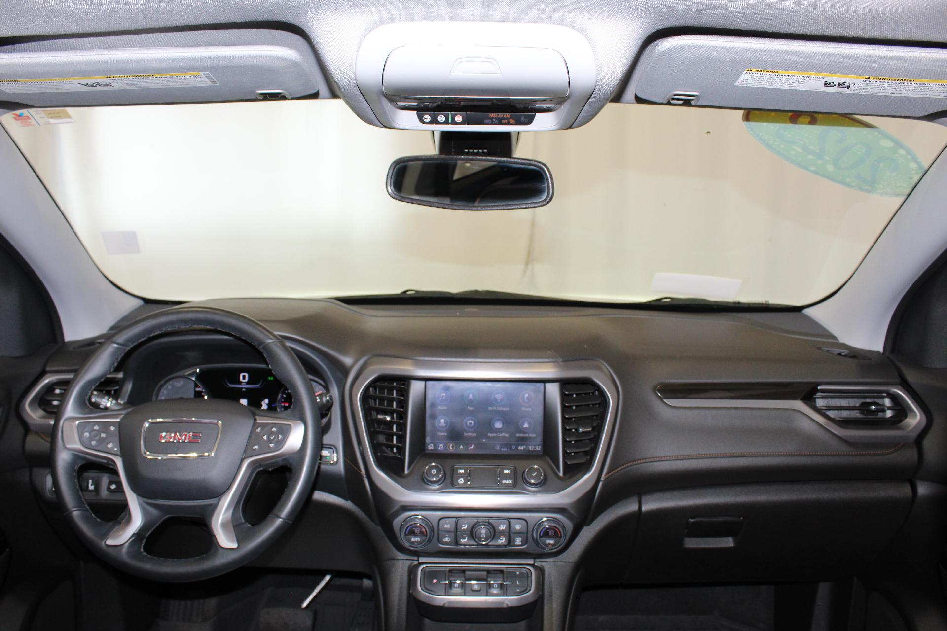 2023 GMC Acadia Vehicle Photo in NORTHAMPTON, MA 01060-1120