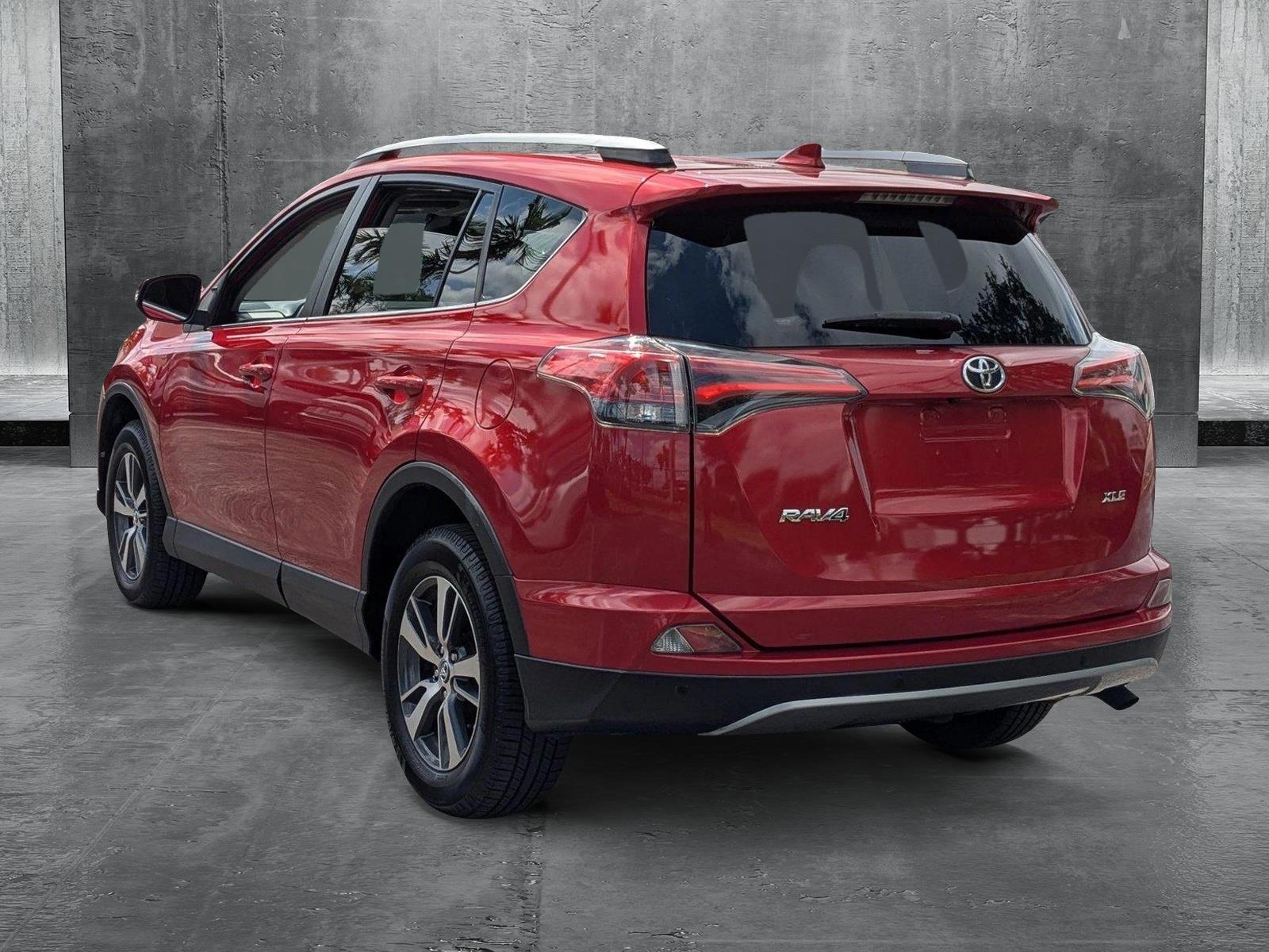 2017 Toyota RAV4 Vehicle Photo in Miami, FL 33015