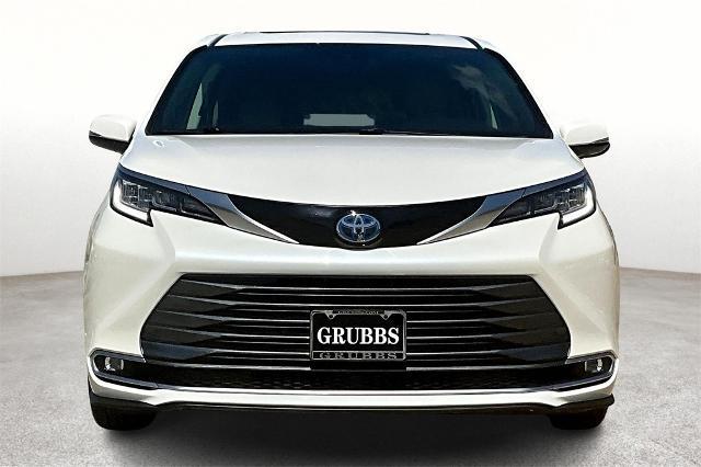 2021 Toyota Sienna Vehicle Photo in Houston, TX 77007