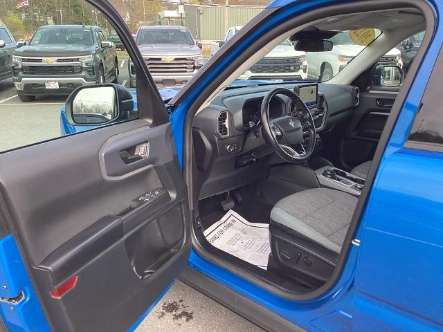 2022 Ford Bronco Sport Vehicle Photo in Gardner, MA 01440