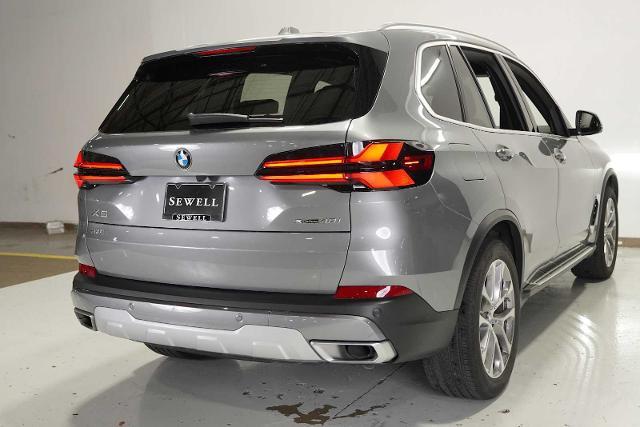 2025 BMW X5 sDrive40i Vehicle Photo in GRAPEVINE, TX 76051