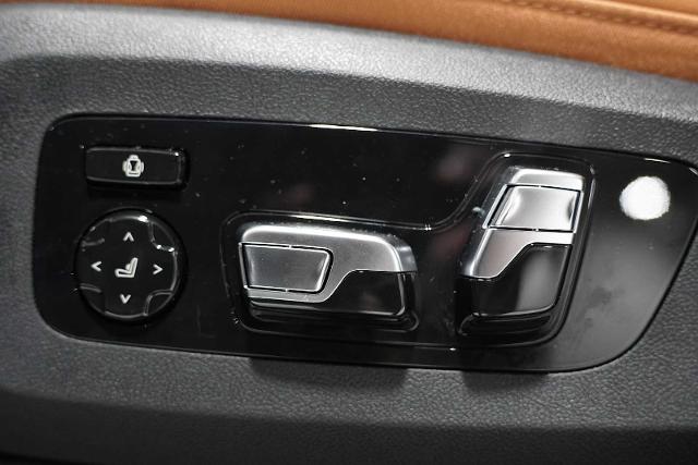 2025 BMW X5 xDrive50e Vehicle Photo in GRAPEVINE, TX 76051