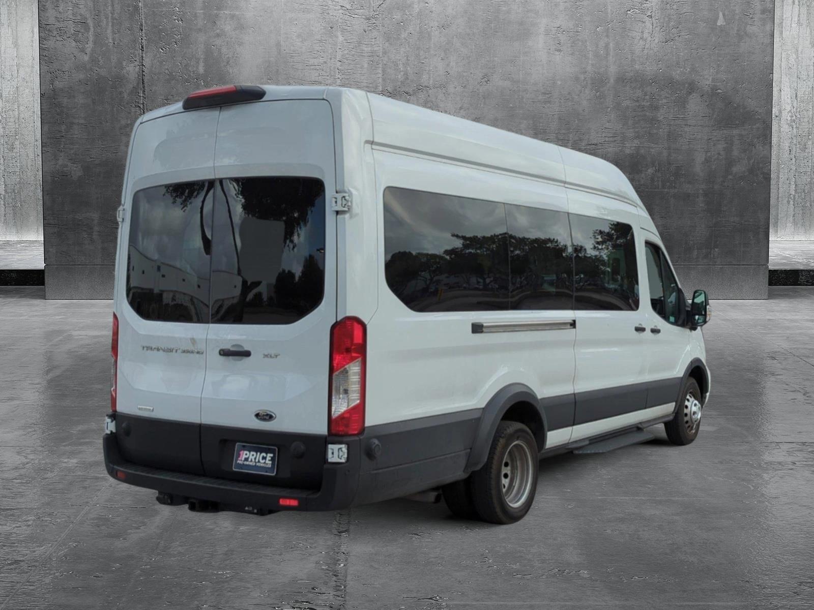 2024 Ford Transit Passenger Wagon Vehicle Photo in Margate, FL 33063