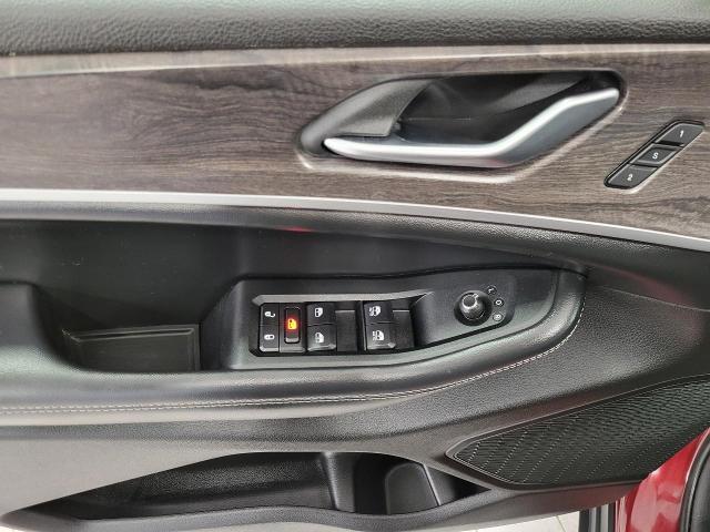 2023 Jeep Grand Cherokee L Vehicle Photo in Kaukauna, WI 54130