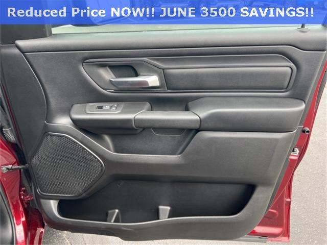 2025 Ram 1500 Vehicle Photo in GREEN BAY, WI 54304-5303