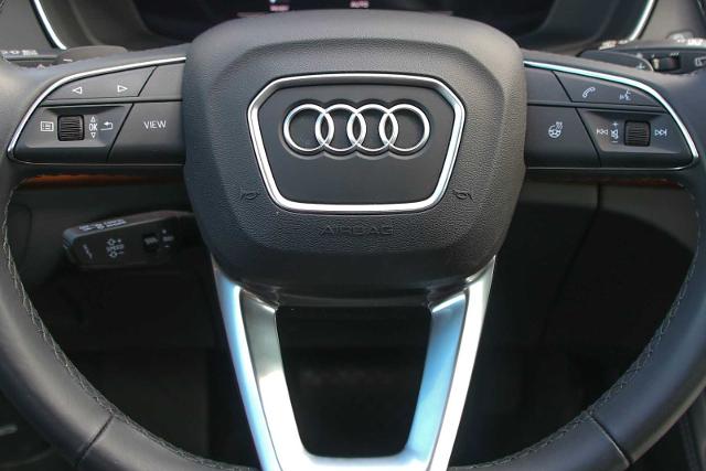 2024 Audi Q5 Vehicle Photo in SUGAR LAND, TX 77478