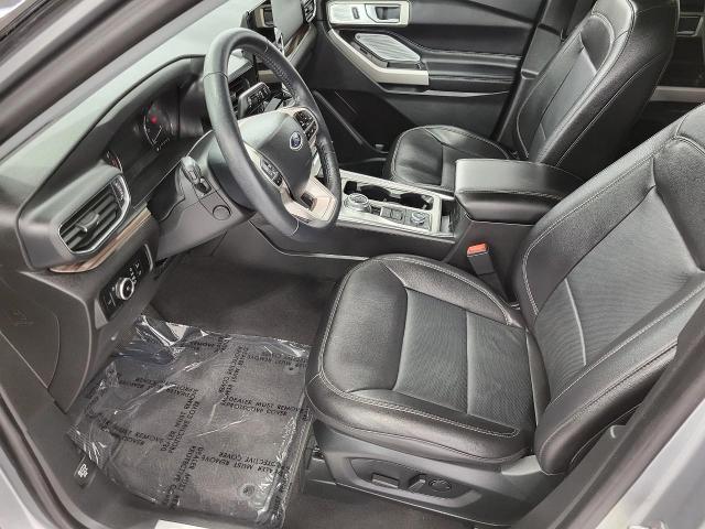 2023 Ford Explorer Vehicle Photo in Oshkosh, WI 54901