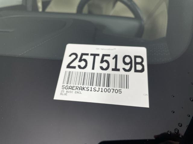 2025 Buick Enclave Vehicle Photo in GILBERT, AZ 85297-0402