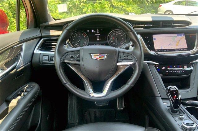 2024 Cadillac XT6 Vehicle Photo in KANSAS CITY, MO 64114-4545