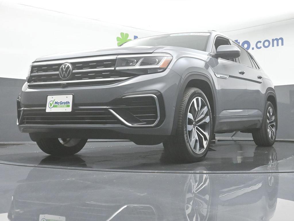 2022 Volkswagen Atlas Cross Sport Vehicle Photo in Marion, IA 52302