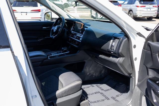 2022 Nissan Pathfinder Vehicle Photo in Tigard, OR 97223