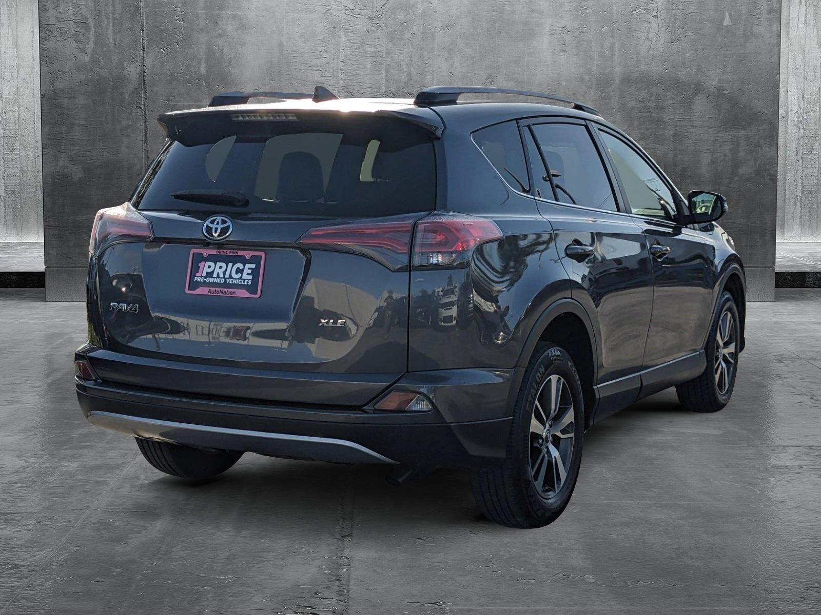 2018 Toyota RAV4 Vehicle Photo in MIAMI, FL 33172-3015