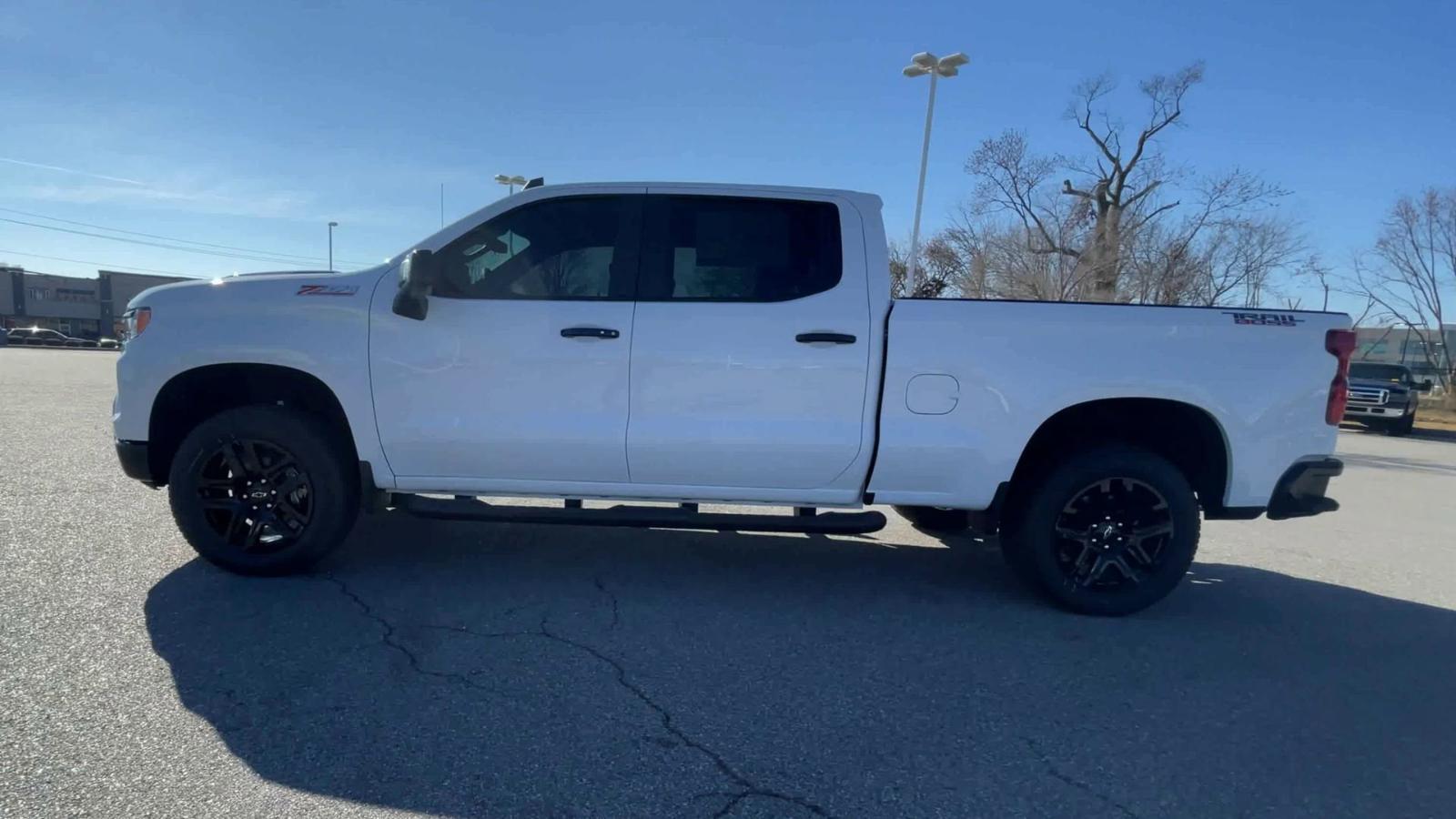 2025 Chevrolet Silverado 1500 Vehicle Photo in BENTONVILLE, AR 72712-4322