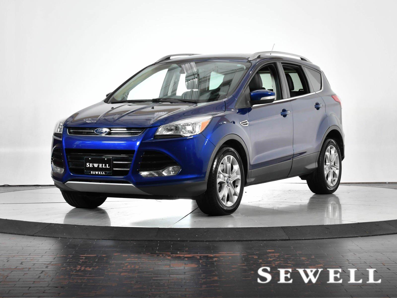 2014 Ford Escape Vehicle Photo in DALLAS, TX 75235