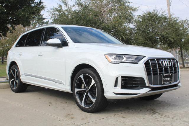 2023 Audi Q7 Vehicle Photo in HOUSTON, TX 77090