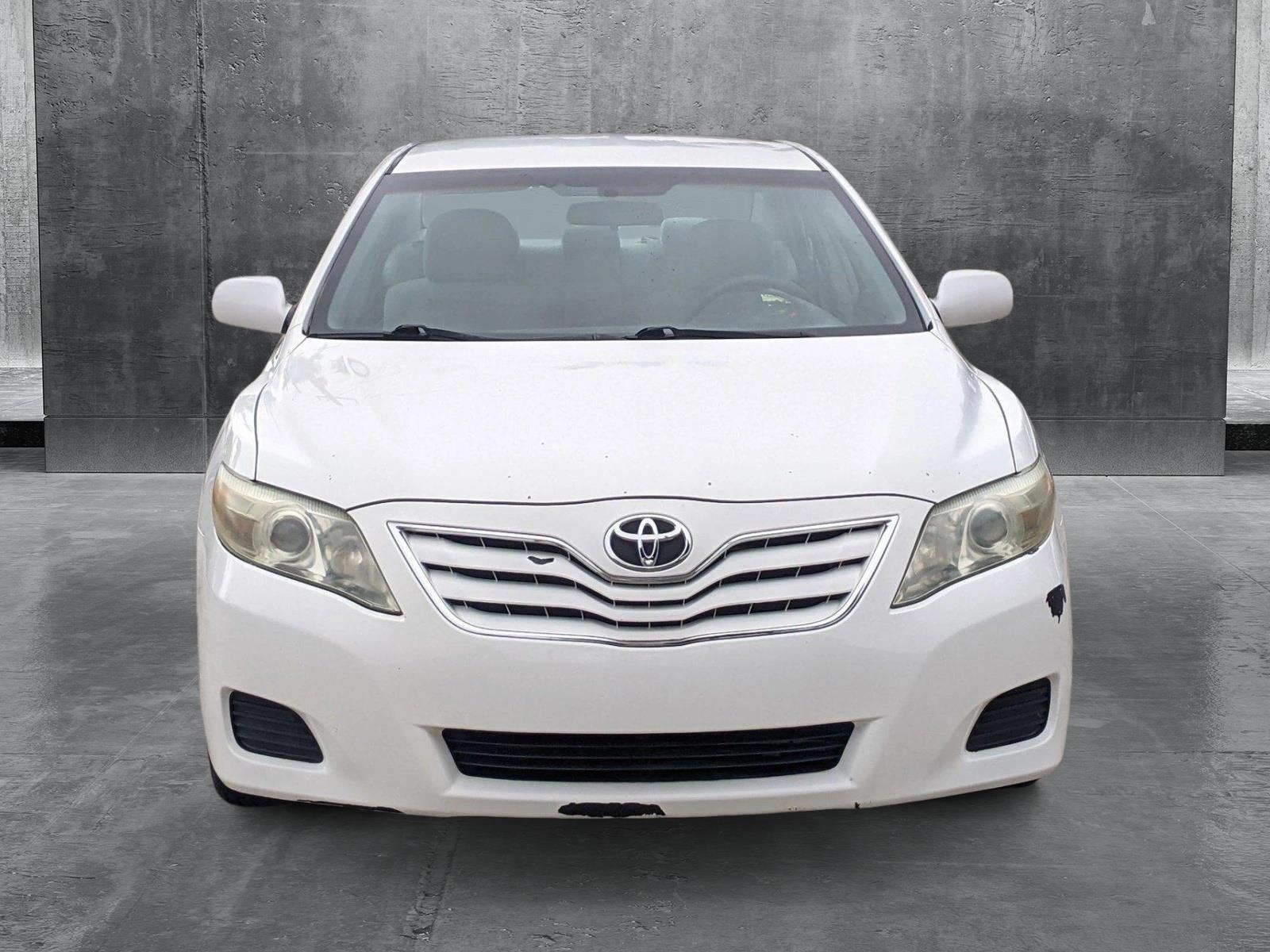 2011 Toyota Camry Vehicle Photo in Pembroke Pines , FL 33084