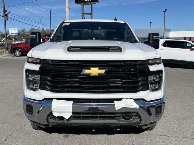 2024 Chevrolet Silverado 2500 HD Vehicle Photo in ALCOA, TN 37701-3235