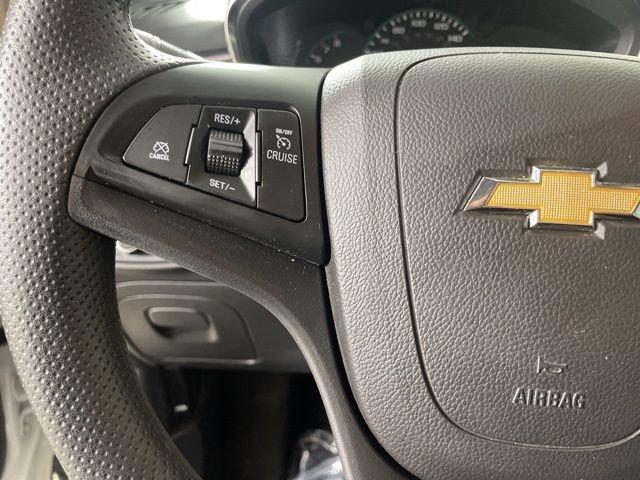2022 Chevrolet Trax Vehicle Photo in PHOENIX, AZ 85014-3381