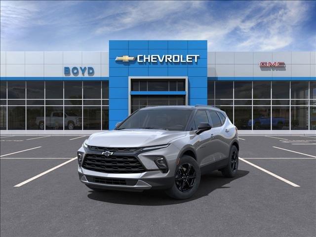 2025 Chevrolet Blazer Vehicle Photo in EMPORIA, VA 23847-1235