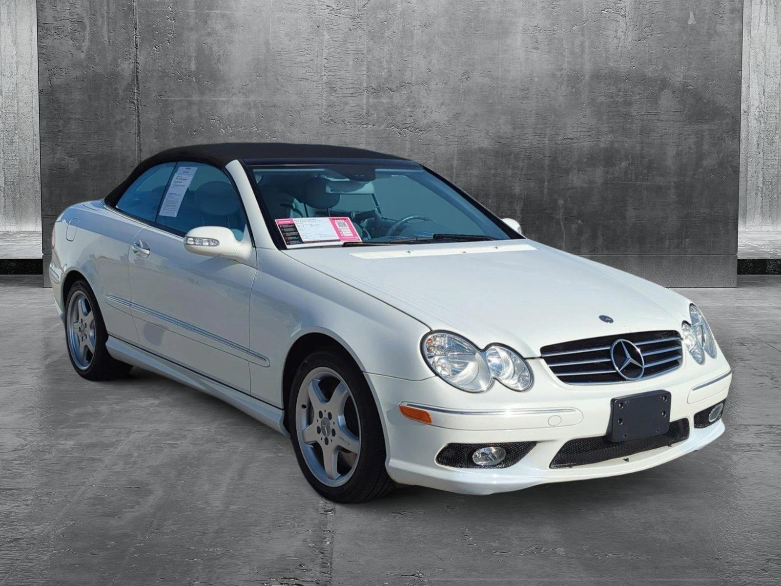 2004 Mercedes-Benz CLK-Class Vehicle Photo in Margate, FL 33063