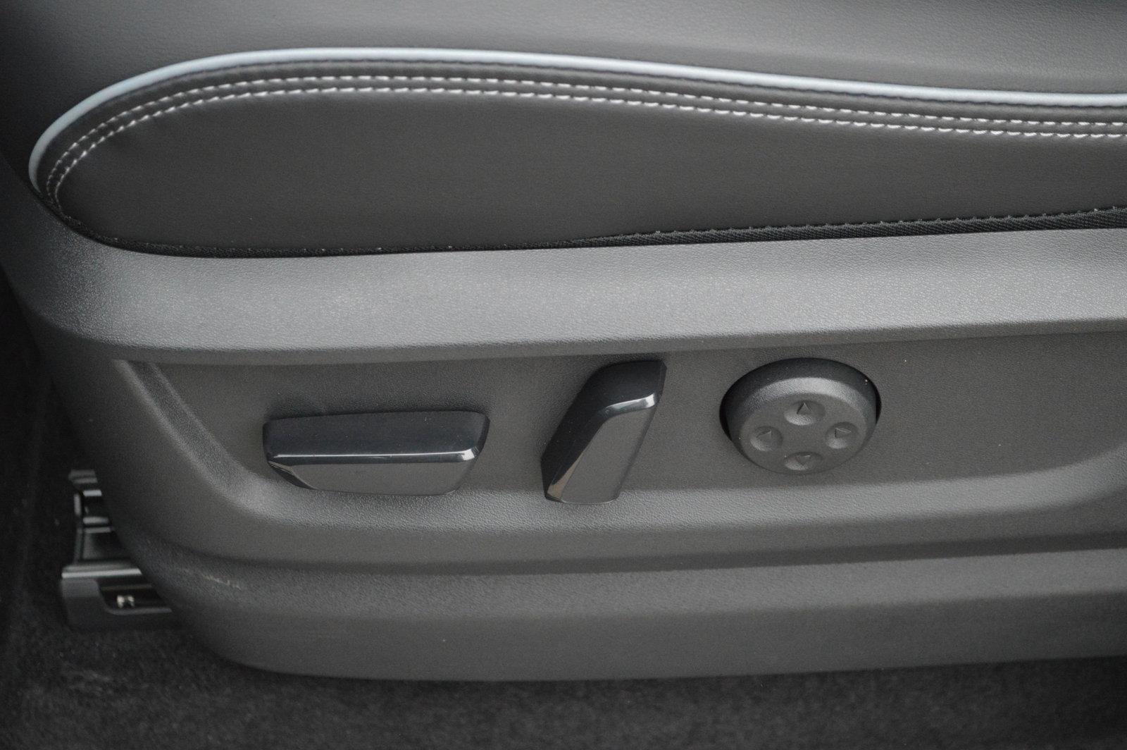 2025 INFINITI QX80 Vehicle Photo in Houston, TX 77090